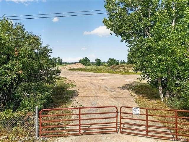 20 Acres of Recreational & Residential Land for Sale in South Lyon, Michigan