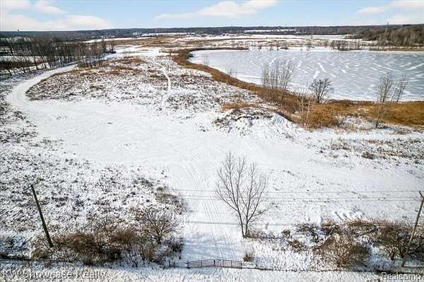 20 Acres of Recreational Land for Sale in South Lyon, Michigan