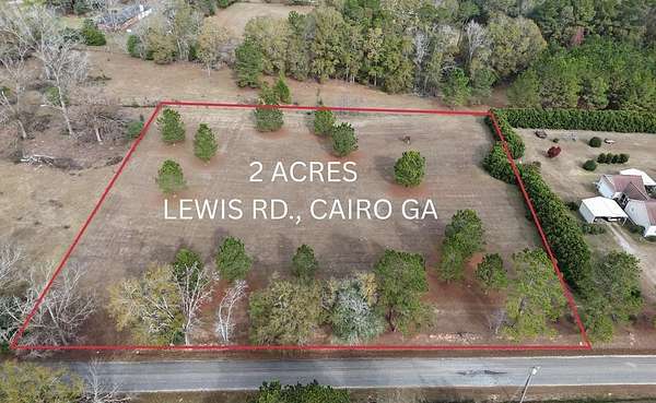 2 Acres of Residential Land for Sale in Cairo, Georgia