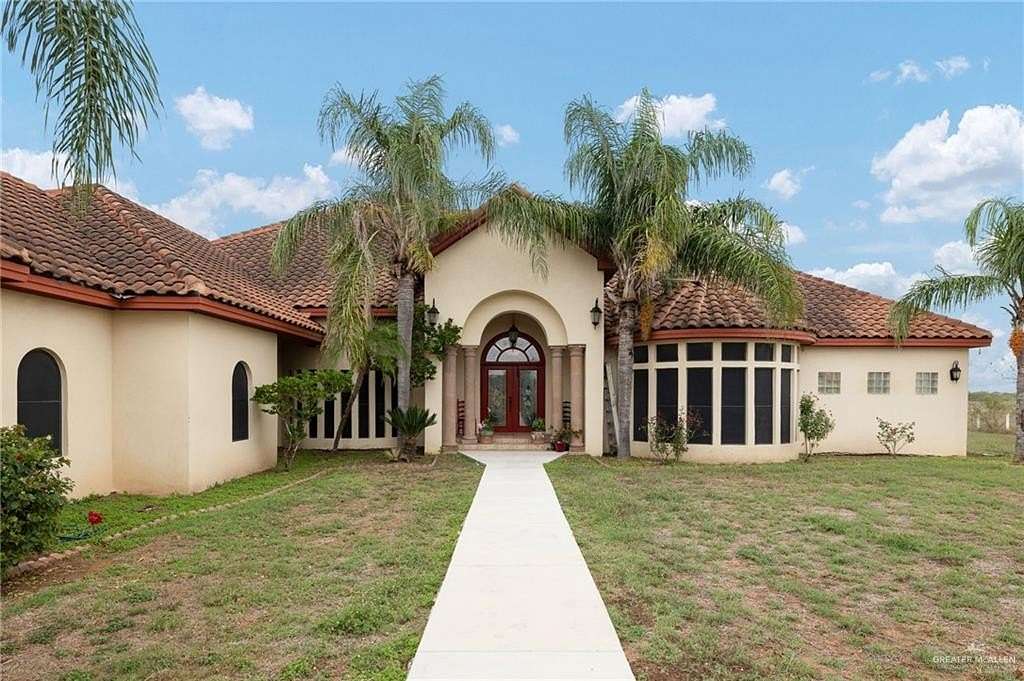 9.85 Acres of Residential Land with Home for Sale in Edinburg, Texas