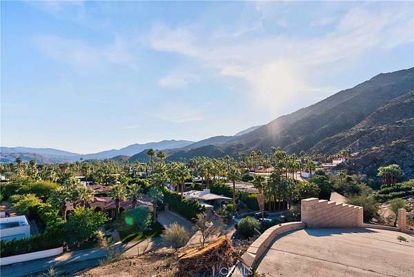 2 Acres of Improved Residential Land for Sale in Palm Springs, California