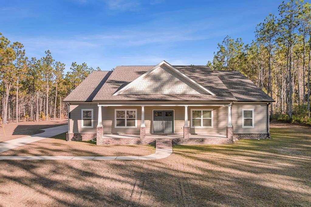 2.7 Acres of Residential Land with Home for Sale in Cowarts, Alabama