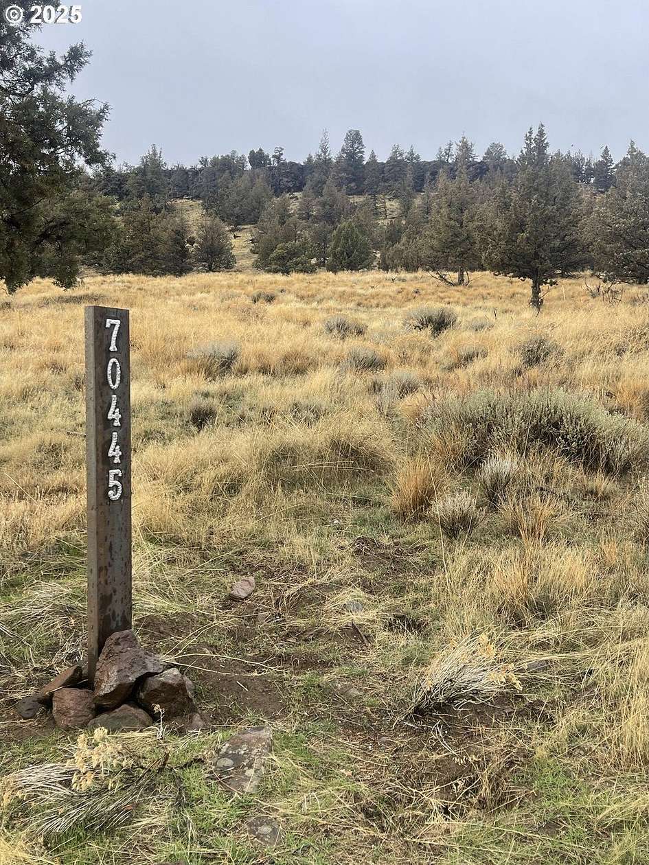 5.19 Acres of Residential Land for Sale in Terrebonne, Oregon