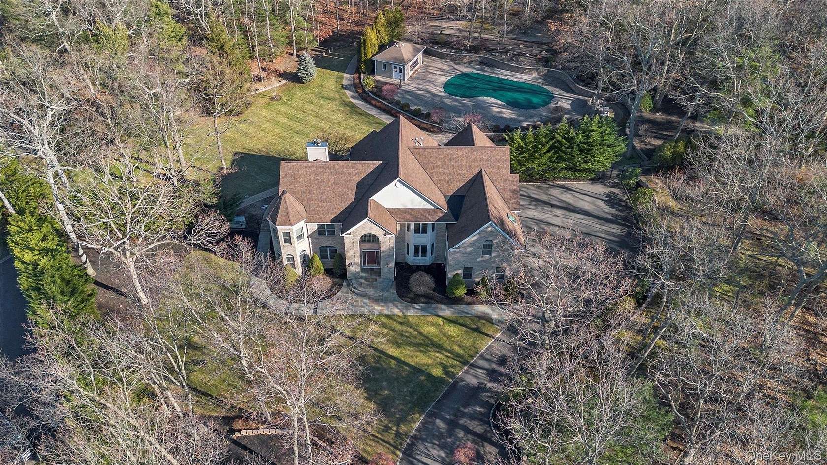 2.2 Acres of Residential Land with Home for Sale in Northport, New York