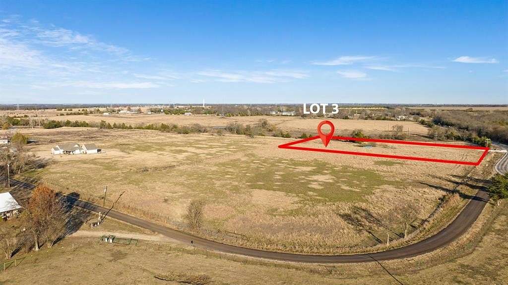 2 Acres of Residential Land for Sale in Brookston, Texas
