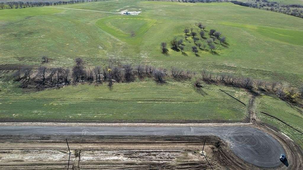 3.16 Acres of Residential Land for Sale in Ponder, Texas