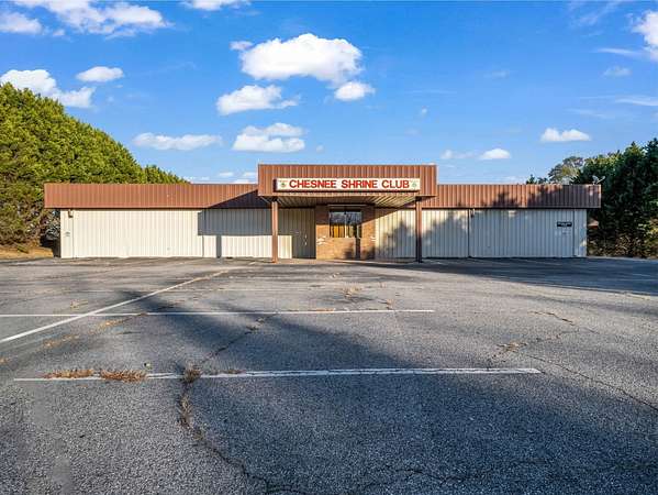 7.53 Acres of Improved Commercial Land for Sale in Chesnee, South Carolina