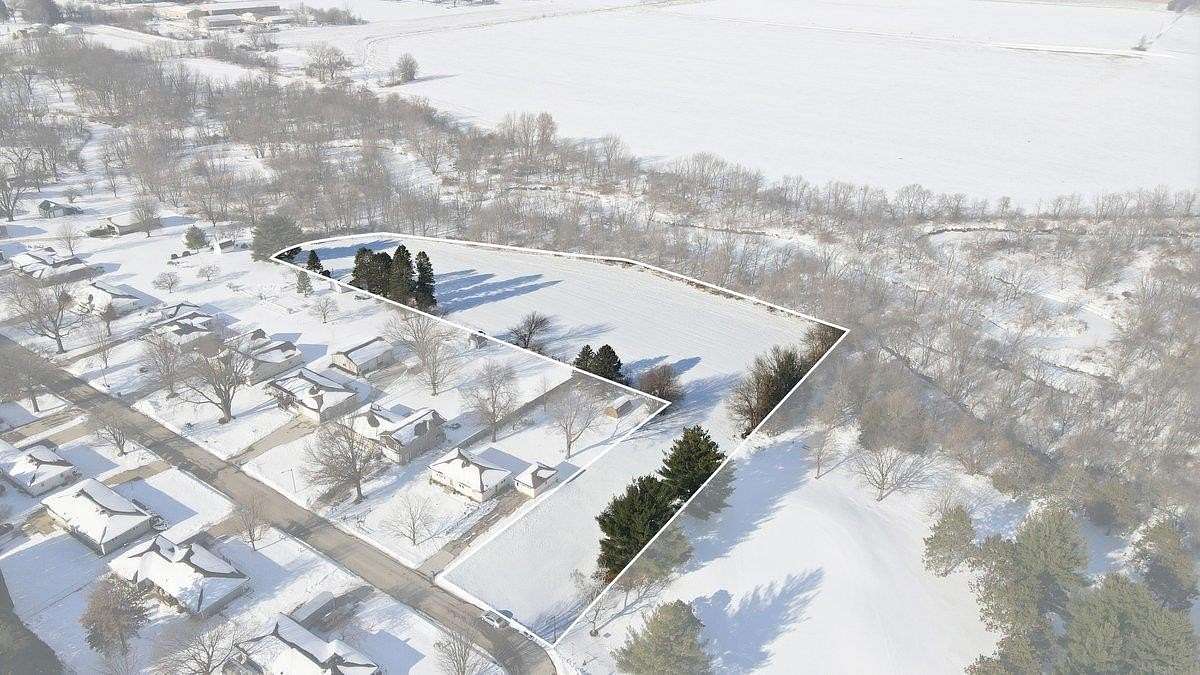 3.18 Acres of Land for Sale in Denver, Iowa