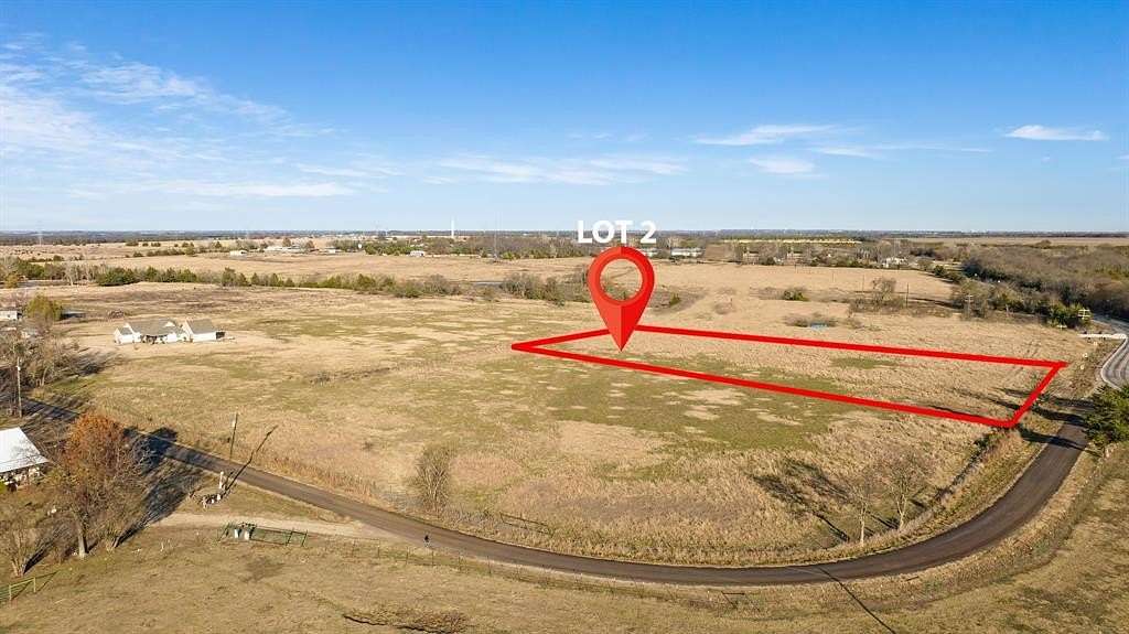 2 Acres of Residential Land for Sale in Brookston, Texas