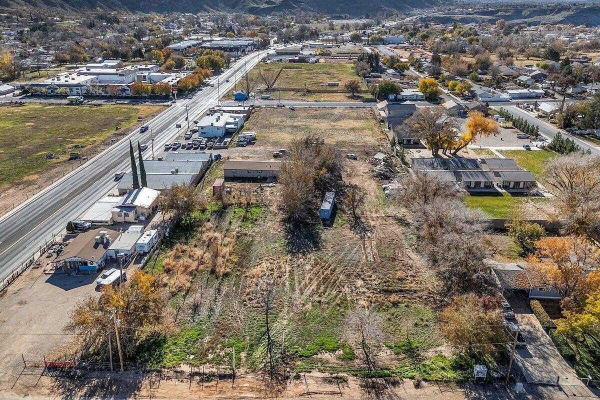 3.5 Acres of Improved Mixed-Use Land for Sale in La Verkin, Utah