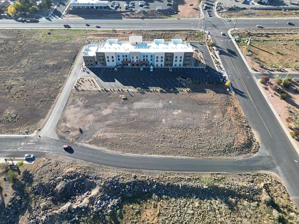 1.5 Acres of Improved Commercial Land for Lease in Hurricane, Utah