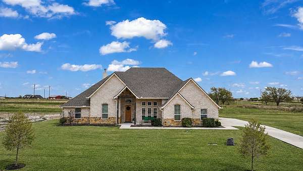 2 Acres of Land with Home for Sale in Weatherford, Texas
