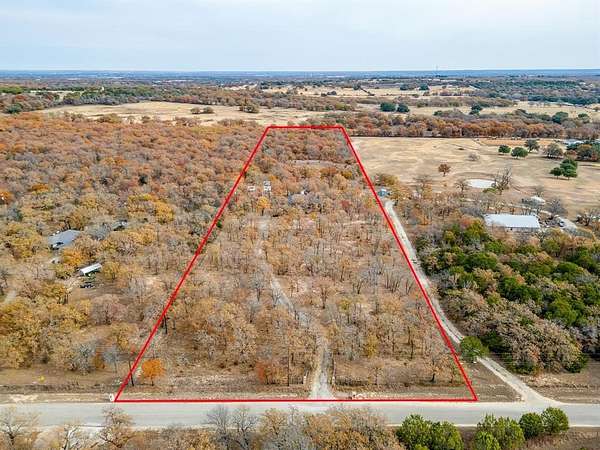 7.3 Acres of Land with Home for Sale in Granbury, Texas