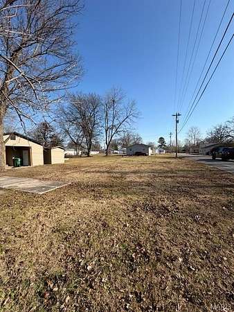 0.15 Acres of Residential Land for Sale in Poplar Bluff, Missouri