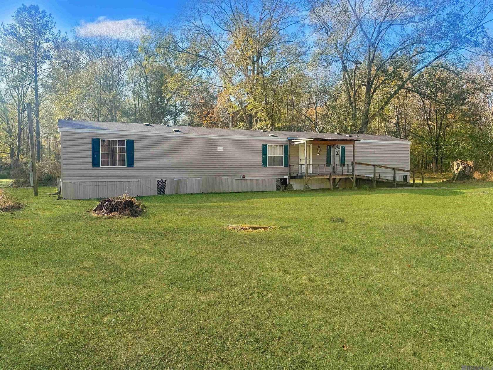 4 Acres of Residential Land with Home for Sale in Zachary, Louisiana