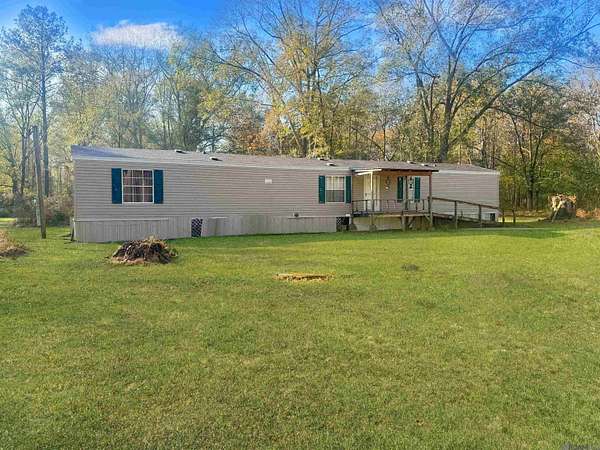 4 Acres of Residential Land with Home for Sale in Zachary, Louisiana