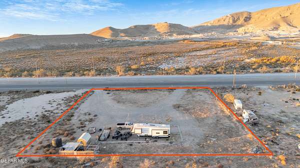 1 Acre of Residential Land for Sale in El Paso, Texas