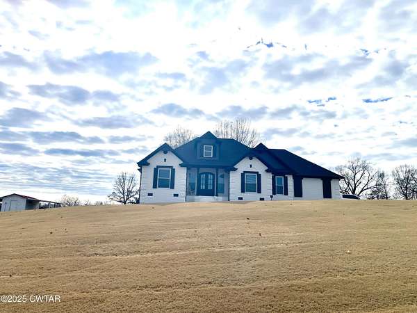 2 Acres of Residential Land with Home for Sale in Bradford, Tennessee