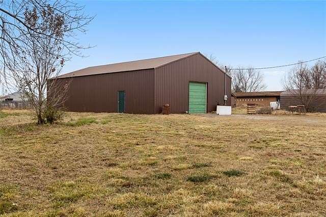 10.4 Acres of Improved Mixed-Use Land for Sale in Inola, Oklahoma