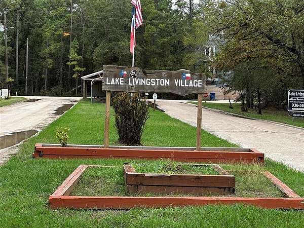 0.46 Acres of Residential Land for Sale in Livingston, Texas