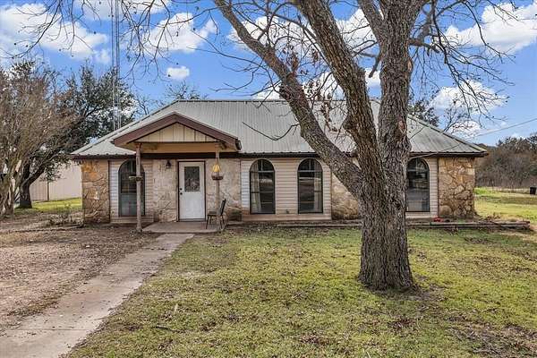 14 Acres of Land with Home for Sale in Axtell, Texas