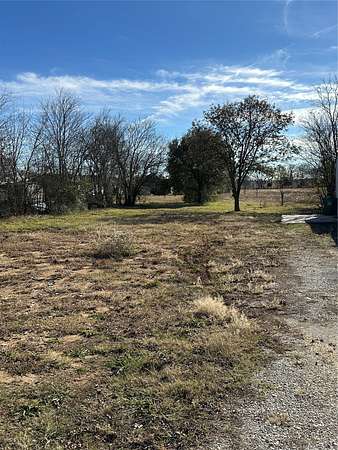 0.59 Acres of Residential Land for Sale in Whitesboro, Texas