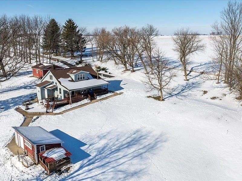 5 Acres of Residential Land with Home for Sale in Scales Mound, Illinois