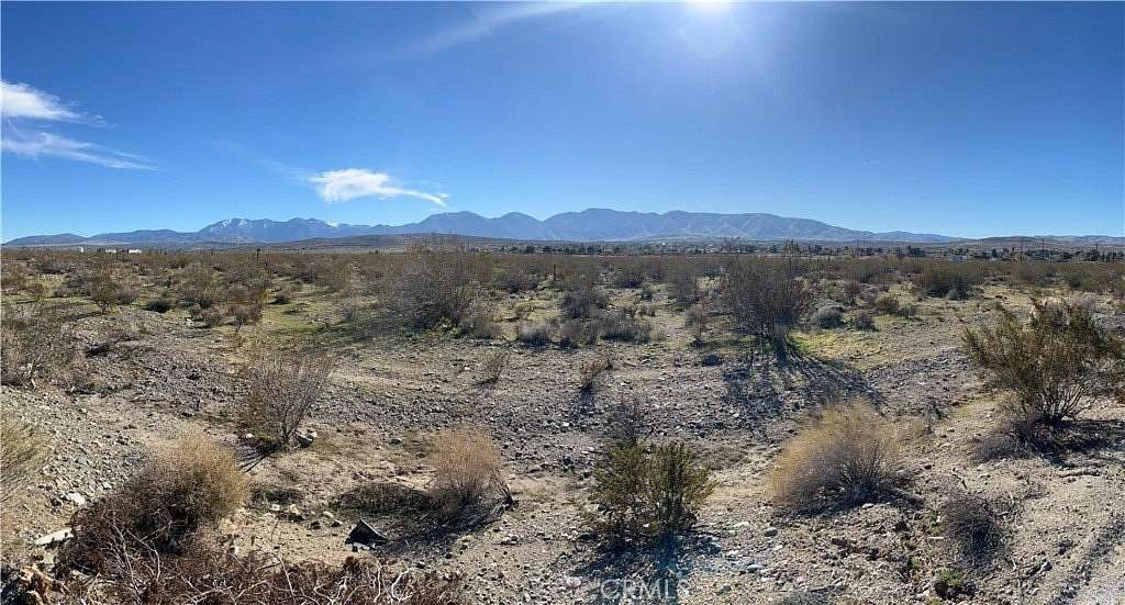 9.44 Acres of Land for Sale in Pearblossom, California