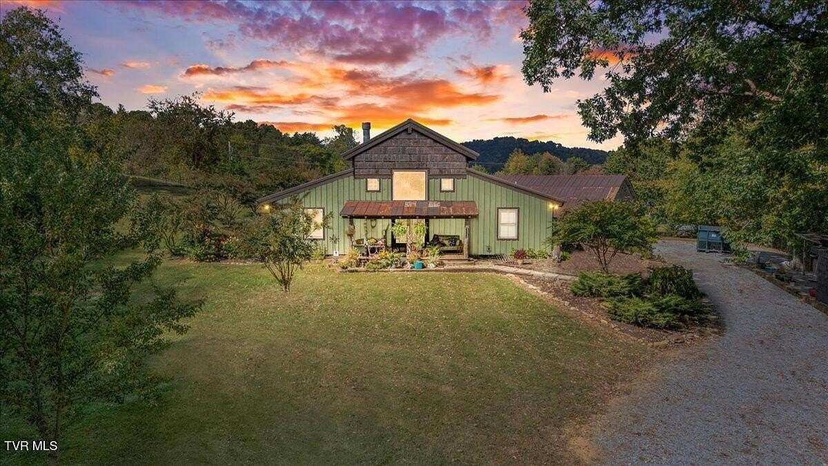 5 Acres of Residential Land with Home for Sale in Jonesborough, Tennessee