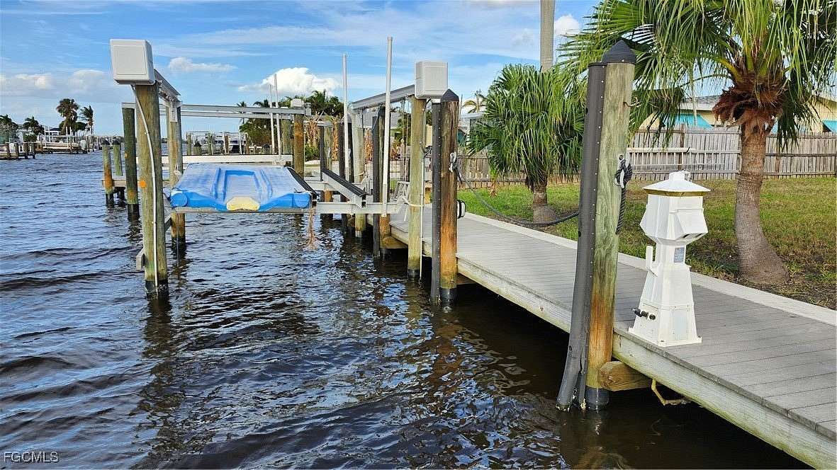 0.09 Acres of Land for Sale in Matlacha, Florida