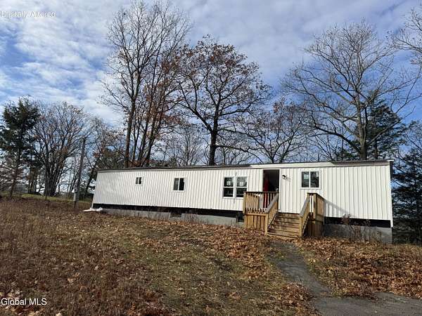 2.4 Acres of Land with Home for Sale in Pattersonville, New York