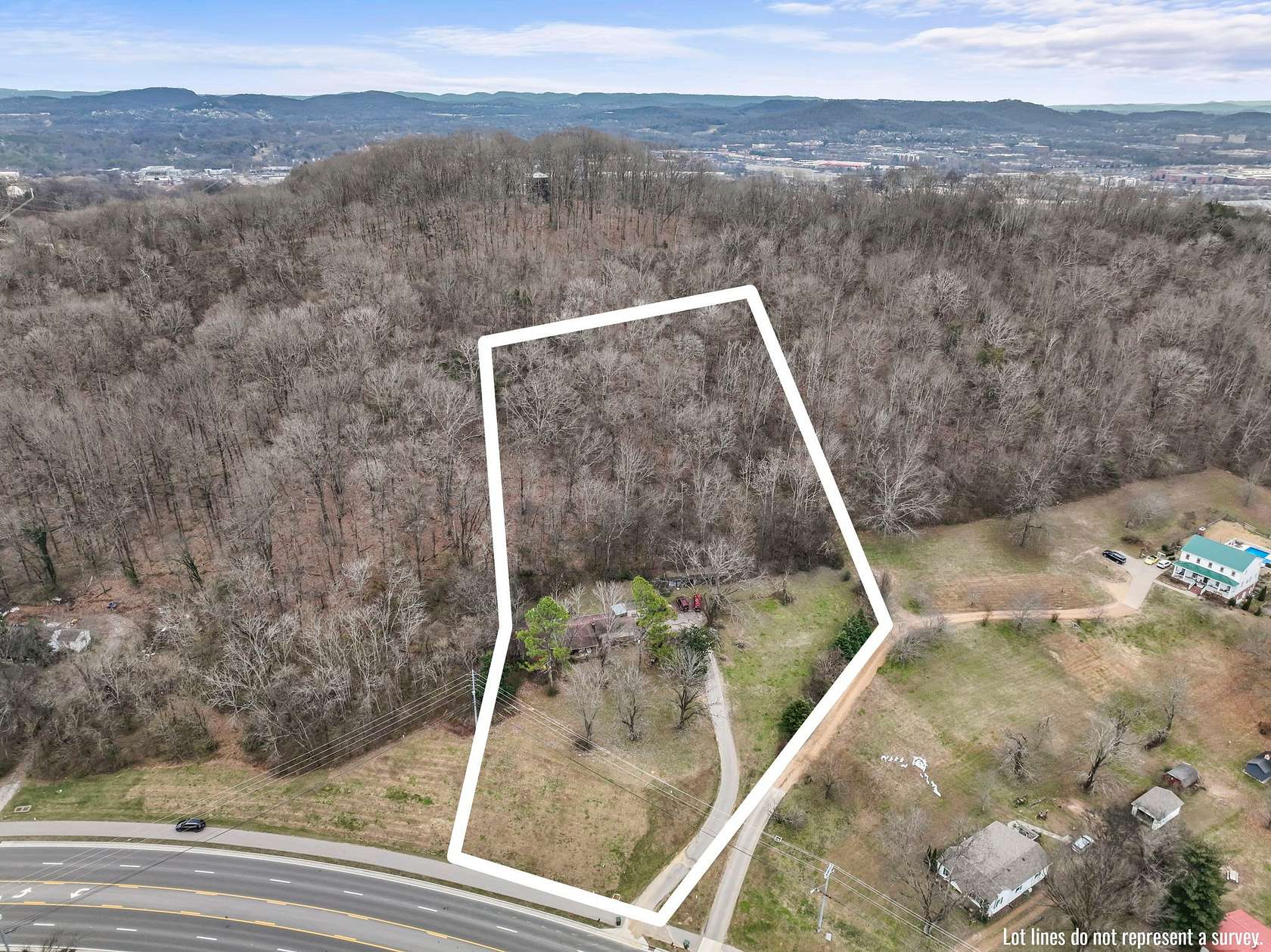 5 Acres of Residential Land with Home for Sale in Brentwood, Tennessee