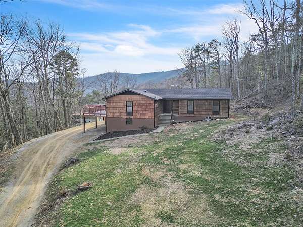 19.2 Acres of Land with Home for Sale in Bent Mountain, Virginia