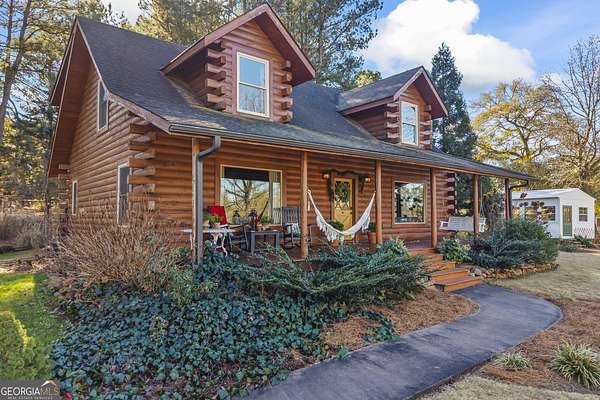 5 Acres of Residential Land with Home for Sale in Lavonia, Georgia