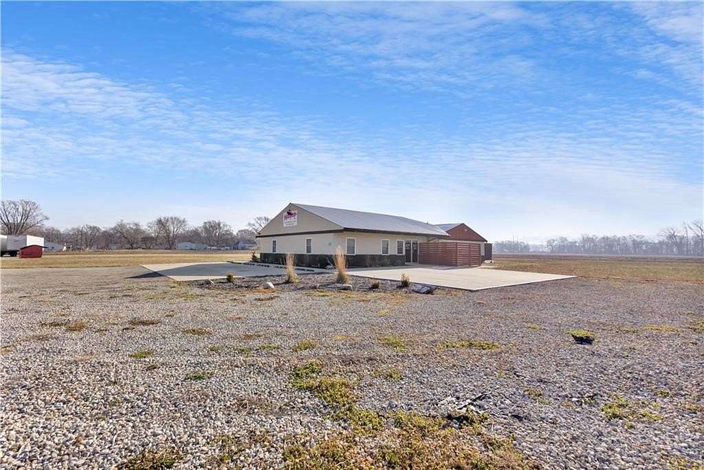 14.3 Acres of Commercial Land for Sale in St. Joseph, Missouri