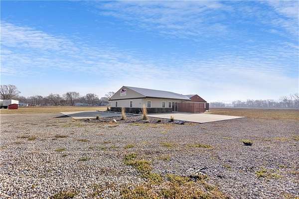 14.3 Acres of Commercial Land for Sale in St. Joseph, Missouri