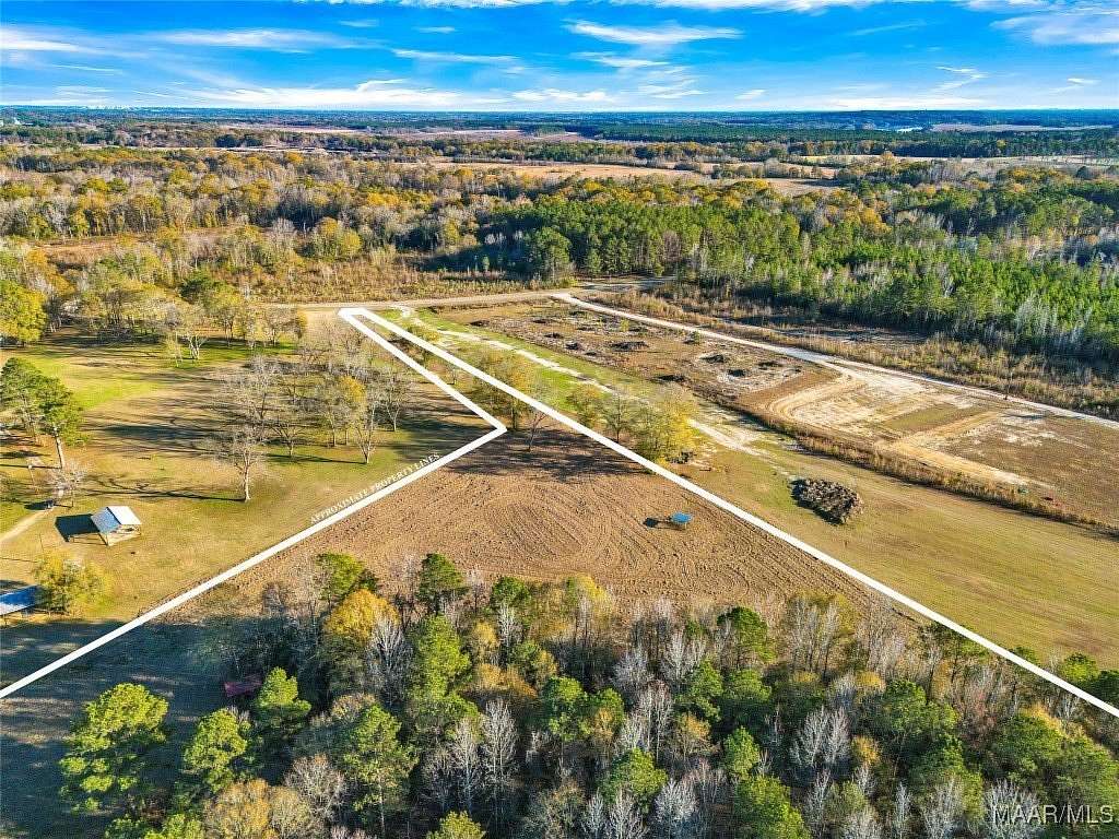 18.3 Acres of Land for Sale in Prattville, Alabama