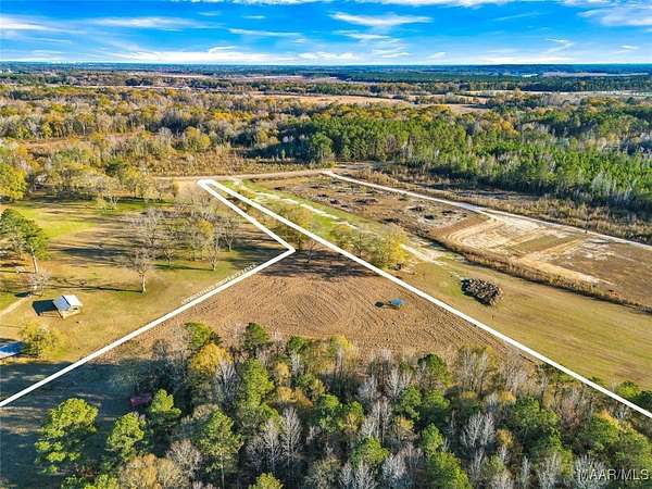 18.3 Acres of Land for Sale in Prattville, Alabama