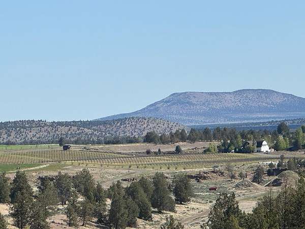 5 Acres of Land for Sale in Terrebonne, Oregon