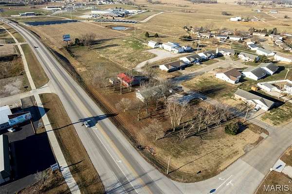 2.26 Acres of Improved Mixed-Use Land for Sale in Perryville, Missouri
