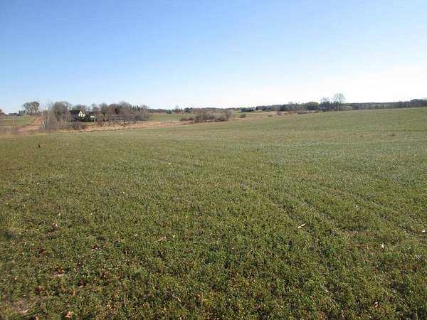 74.2 Acres of Agricultural Land for Sale in Stratford, Wisconsin