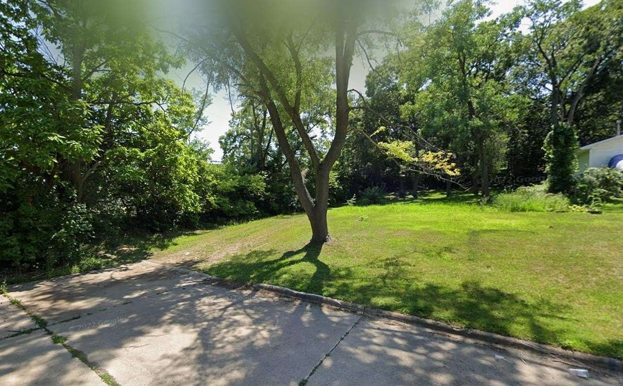 0.36 Acres of Residential Land for Sale in Rockford, Illinois