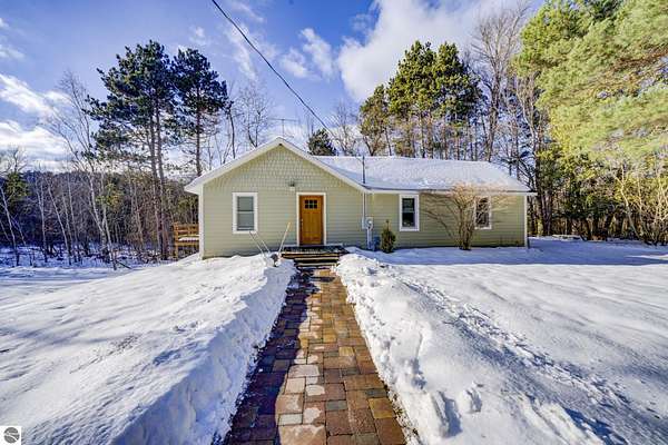 8.69 Acres of Residential Land with Home for Sale in Lake Leelanau, Michigan