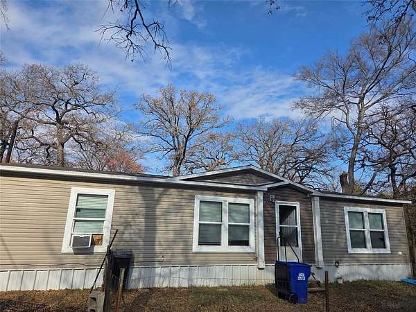 5 Acres of Residential Land with Home for Sale in Gainesville, Texas