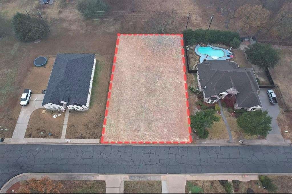 0.32 Acres of Land for Sale in Bonham, Texas