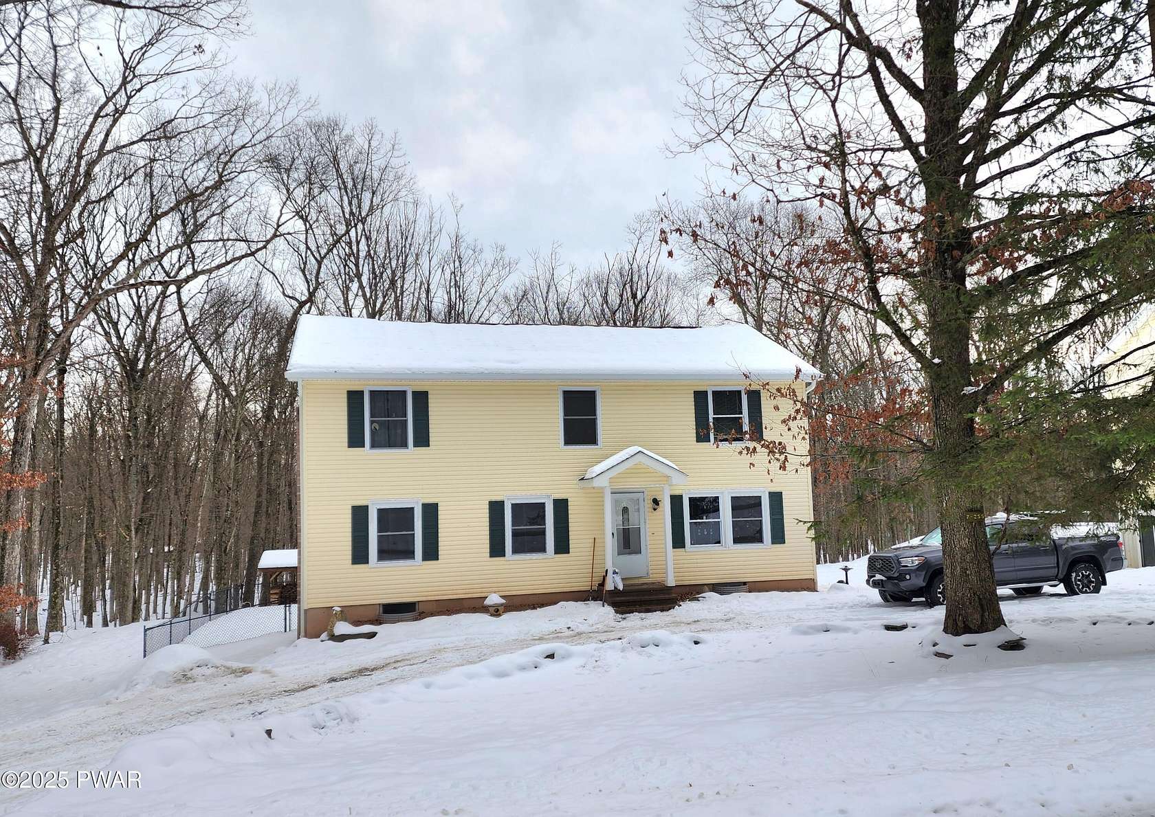 1.78 Acres of Residential Land with Home for Sale in Hawley, Pennsylvania