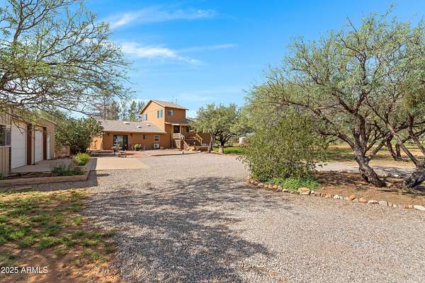 14.6 Acres of Land with Home for Sale in Hereford, Arizona