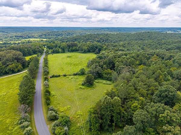 25 Acres of Agricultural Land for Sale in Appomattox, Virginia