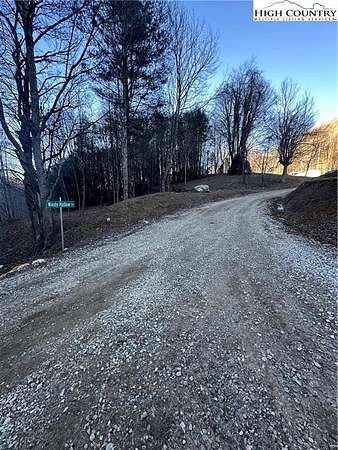 8 Acres of Residential Land for Sale in Newland, North Carolina