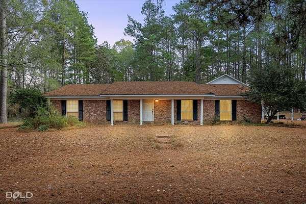 5 Acres of Residential Land with Home for Sale in Cotton Valley, Louisiana